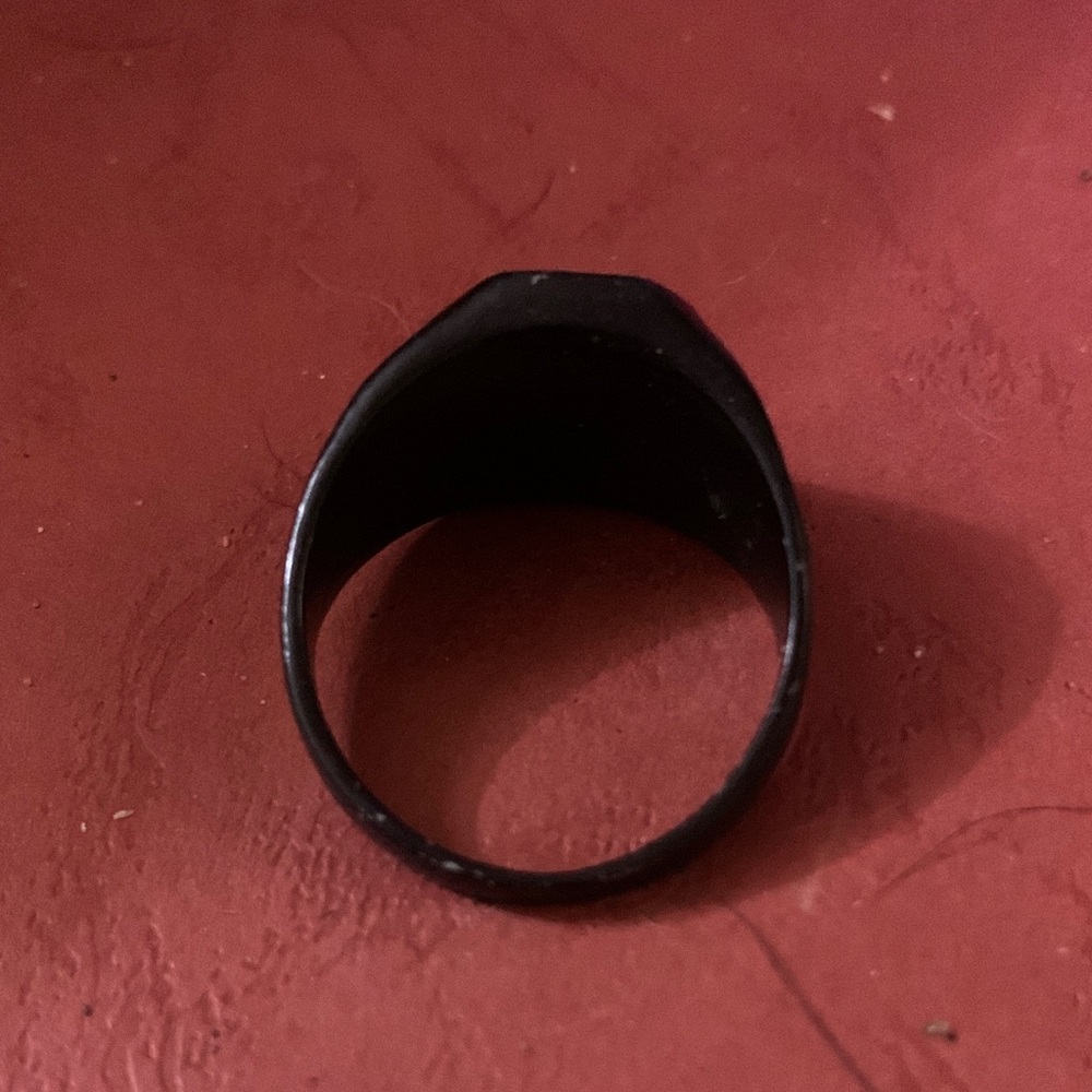 Men's Black Signet Ring with Red Gemstone - Picture 2 of 3